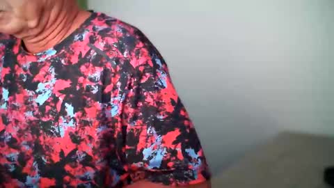 shaved4good online show from December 17, 2024, 7:59 pm