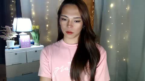 Snapshot of shawntel_cutiee chatting on December 6, 2024, 10:49 am shawniee 3 online show from December 6, 2024, 10:49 am