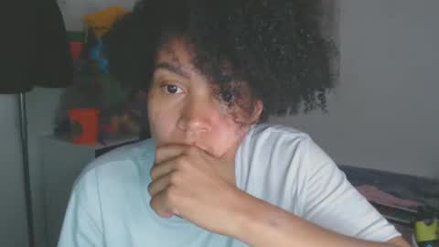 Shayna online show from October 21, 2025, 1:50 am