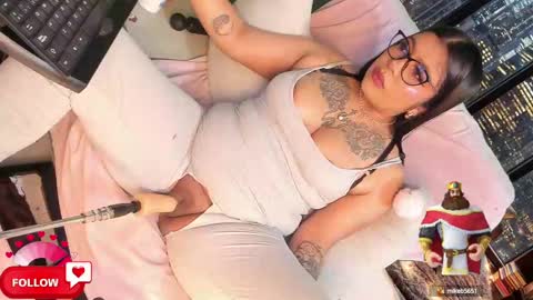 Snapshot of shayna_manson_ chatting on March 8, 2025, 5:17 am INDEPENDENT MODEL  ITS JUST YOU  ME online show from March 8, 2025, 5:17 am