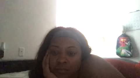 Snapshot of shelbybabyxo chatting on November 30, 2025, 3:27 pm babygirl online show from November 30, 2025, 3:27 pm