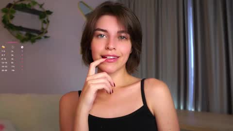 Snapshot of shelleyharn chatting on October 13, 2025, 1:27 am Alex online show from October 13, 2025, 1:27 am