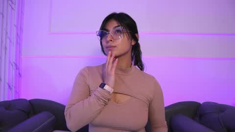  Transmission schedule Monday - Friday 715 am to 200 pm time Colombia  online show from January 14, 2025, 12:24 pm