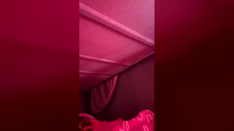 shelow1 online show from December 16, 2025, 3:17 pm