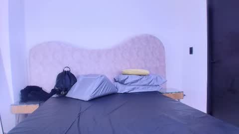 Shelsy online show from November 23, 2025, 11:54 am