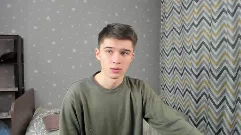 Snapshot of sherlockmax chatting on November 22, 2025, 3:55 pm Max online show from November 22, 2025, 3:55 pm