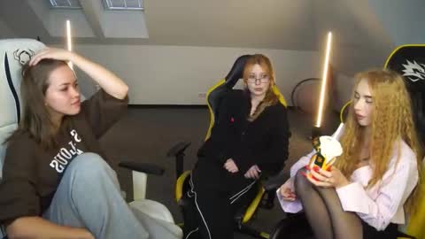 Sheryl online show from October 1, 2025, 3:18 pm