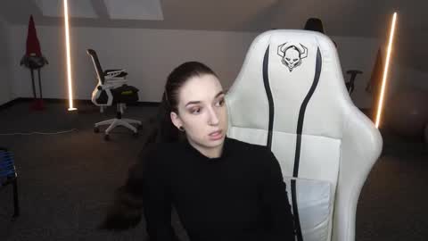 Sheryl online show from October 5, 2025, 2:15 pm