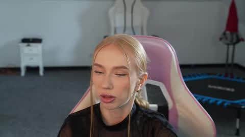 Sheryl online show from October 23, 2025, 10:36 am