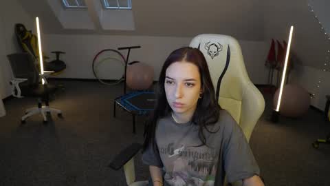 Sheryl online show from November 18, 2025, 11:14 am