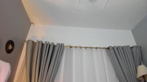 Snapshot of sheyla_hills_ chatting on December 14, 2025, 4:12 pm Sheyla online show from December 14, 2025, 4:12 pm