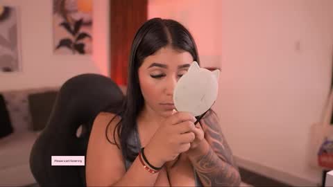 Snapshot of sheylabakerr chatting on November 28, 2025, 9:45 am Sheyla Bakerr online show from November 28, 2025, 9:45 am