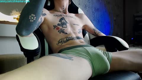    Alex  Independent model. online show from December 10, 2024, 4:17 pm