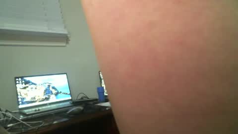 Snapshot of shine66shine chatting on January 10, 2025, 12:17 am shine66shine online show from January 10, 2025, 12:17 am