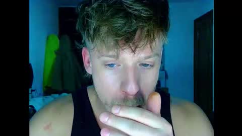 Cick Goreskin online show from November 29, 2025, 2:36 am