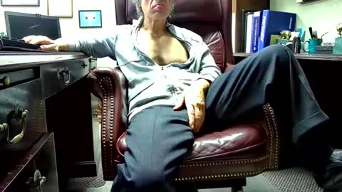 Snapshot of shootme69 chatting on December 10, 2024, 10:37 pm nikolas send dm for an appointment online show from December 10, 2024, 10:37 pm