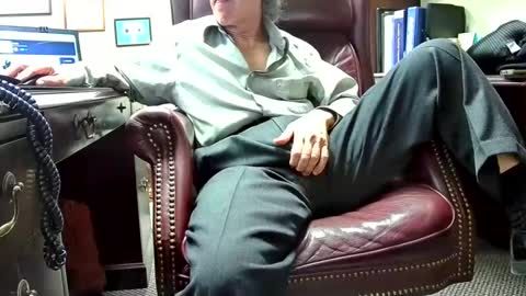 Snapshot of shootme69 chatting on February 12, 2025, 10:15 pm nikolas send dm for an appointment online show from February 12, 2025, 10:15 pm