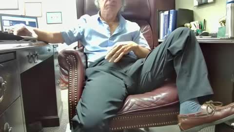 Snapshot of shootme69 chatting on September 11, 2025, 1:22 pm nikolas send dm for an appointment online show from September 11, 2025, 1:22 pm