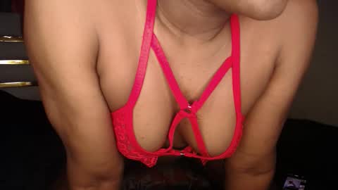 Snapshot of shortandsweete chatting on September 30, 2025, 5:40 pm shawry online show from September 30, 2025, 5:40 pm