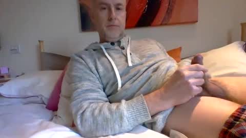 Snapshot of shosting chatting on January 10, 2025, 9:13 am JJ online show from January 10, 2025, 9:13 am