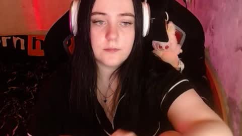 show_for_you online show from December 15, 2025, 4:55 pm