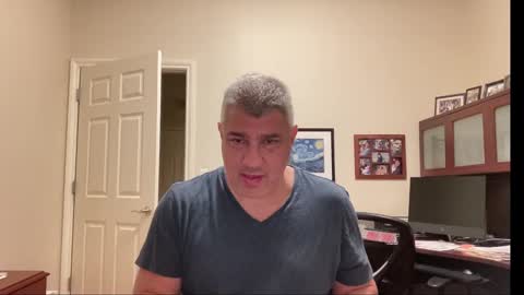 Snapshot of showmet chatting on September 27, 2025, 12:15 am Chicago Guy online show from September 27, 2025, 12:15 am