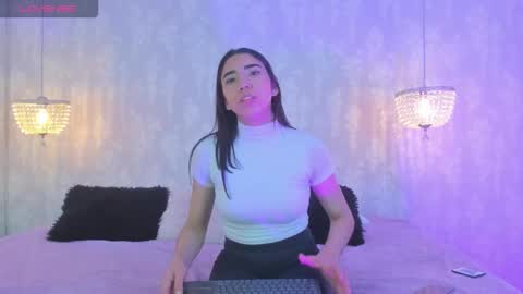 ZUMY ANGELS online show from December 2, 2025, 3:56 am