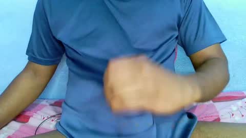 shyeyes online show from January 30, 2025, 2:38 am