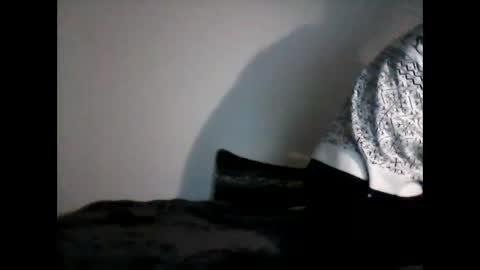 shyboyhugecum2020 online show from January 25, 2025, 3:51 am