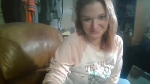 Snapshot of shyesiren chatting on November 18, 2025, 7:46 am shyesiren online show from November 18, 2025, 7:46 am