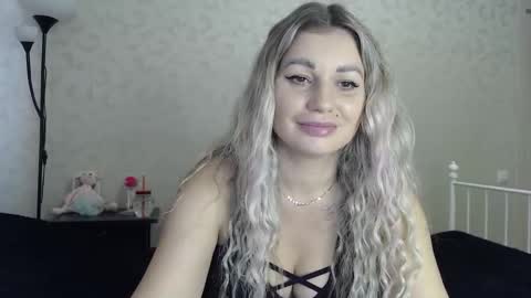 Snapshot of shyevaa chatting on September 10, 2025, 5:07 am Eva online show from September 10, 2025, 5:07 am