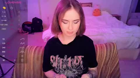 Snapshot of shyfoxxxy chatting on February 23, 2025, 1:42 pm Effie online show from February 23, 2025, 1:42 pm