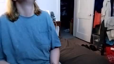 shylee538825 online show from October 12, 2025, 12:42 am