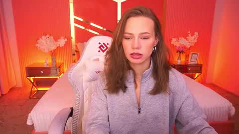 Snapshot of shyysiren chatting on November 15, 2025, 8:33 am shyysiren online show from November 15, 2025, 8:33 am