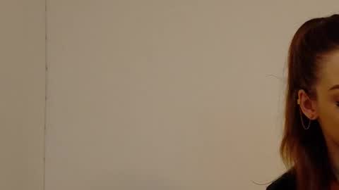 Anastasia online show from November 10, 2025, 6:23 am