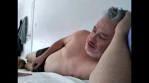 Snapshot of sibemolx chatting on September 18, 2025, 1:13 pm sibemolx online show from September 18, 2025, 1:13 pm