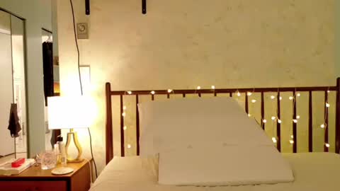 Snapshot of sicklitgirl chatting on October 13, 2025, 4:29 pm sicklitgirl online show from October 13, 2025, 4:29 pm