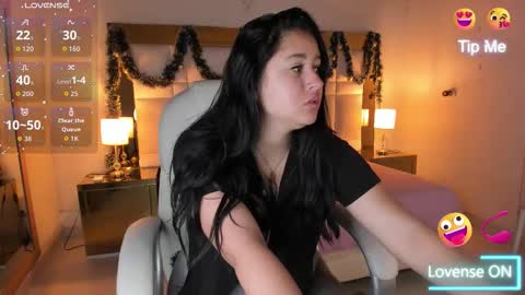 Snapshot of siennaa_rose chatting on November 15, 2025, 11:29 am Sienna online show from November 15, 2025, 11:29 am