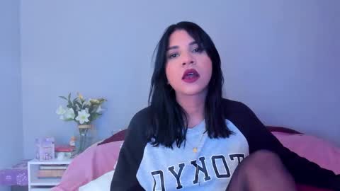 siirena online show from December 1, 2025, 7:19 pm