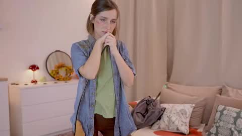 Chilli online show from October 29, 2025, 2:41 pm