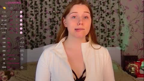 Chloe online show from December 28, 2024, 9:31 am