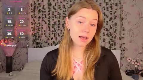 Chloe online show from September 24, 2025, 5:00 am