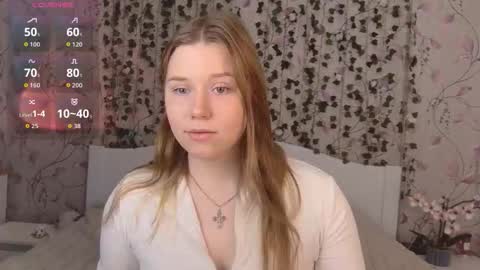 Chloe online show from October 16, 2025, 5:08 am