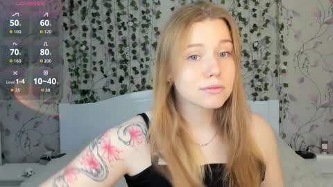 Chloe online show from November 1, 2025, 7:21 am