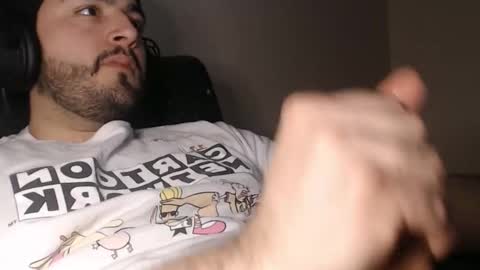 Snapshot of silva1018 chatting on February 15, 2025, 7:16 am Alvaro online show from February 15, 2025, 7:16 am