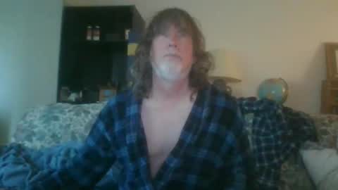 Snapshot of silverfunfox chatting on November 15, 2025, 8:38 pm silverfunfox online show from November 15, 2025, 8:38 pm