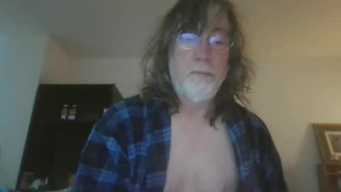 Snapshot of silverfunfox chatting on December 4, 2025, 2:48 pm silverfunfox online show from December 4, 2025, 2:48 pm