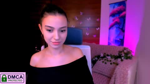 Snapshot of silvia_queen1 chatting on December 9, 2024, 11:24 pm Silvia nude in pvt online show from December 9, 2024, 11:24 pm