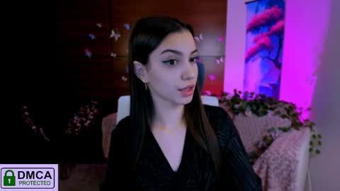 Snapshot of silvia_queen1 chatting on December 14, 2024, 10:50 pm Silvia nude in pvt online show from December 14, 2024, 10:50 pm