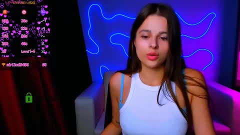 Snapshot of silvia_queen1 chatting on September 26, 2025, 10:14 pm Silvia nude in pvt online show from September 26, 2025, 10:14 pm